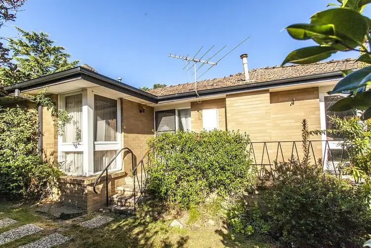 11 Erskine Ridge, Mooroolbark VIC 3138