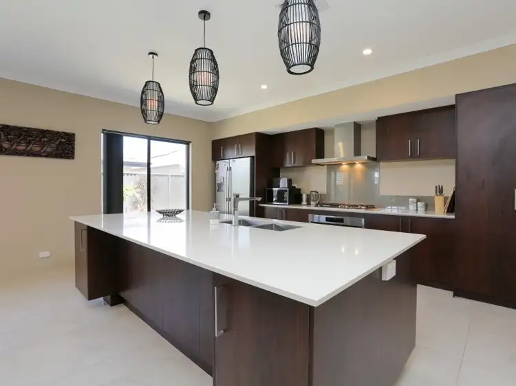 Sixth view of Homely house listing, 15 Leopold Road, Harrisdale WA 6112