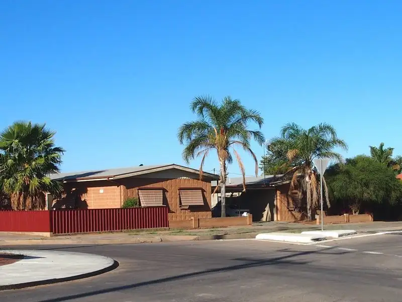 Main view of Homely unit listing, 621 Williams Street, Broken Hill NSW 2880