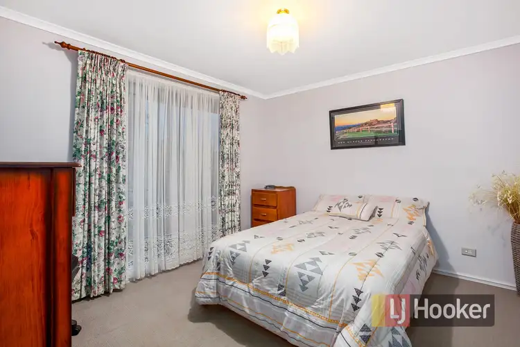 Fifth view of Homely house listing, 38 Thomas Place, Pakenham VIC 3810