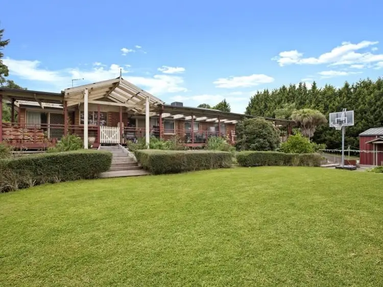 Second view of Homely house listing, 5 Stewart Drive, Wallan VIC 3756