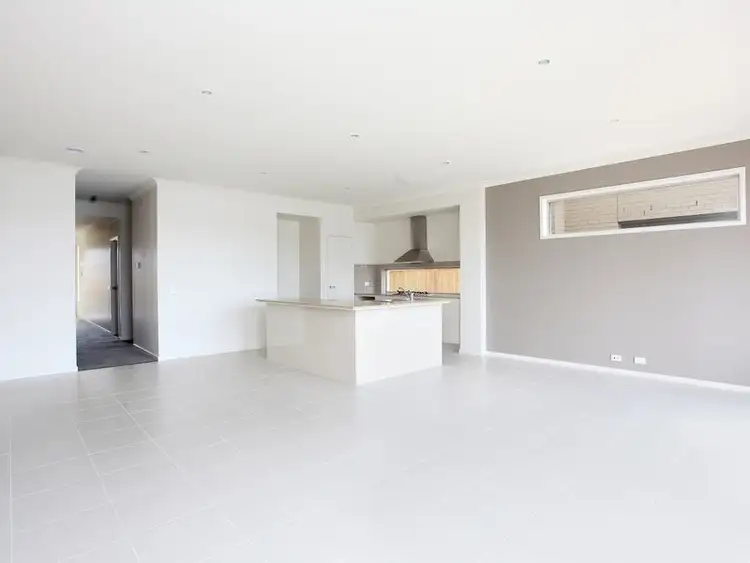 Fifth view of Homely house listing, 77 Broadbeach Circuit, Sanctuary Lakes VIC 3030