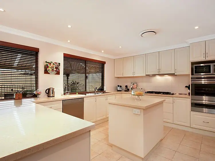 51 Bainton Rd, Leeming WA 6149