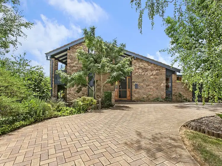 10 Denny Street, Latham ACT 2615