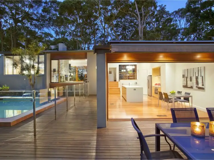 11 Kara Crescent, Bayview NSW 2104