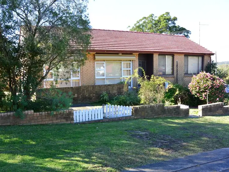 2 Harvey Street, Wyong NSW 2259