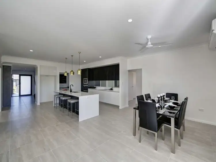 Sixth view of Homely house listing, 17 Torrisi Place, Kalkie QLD 4670
