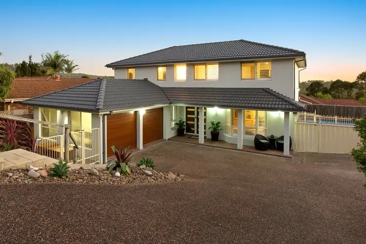 5 Walch Avenue, Bateau Bay NSW 2261