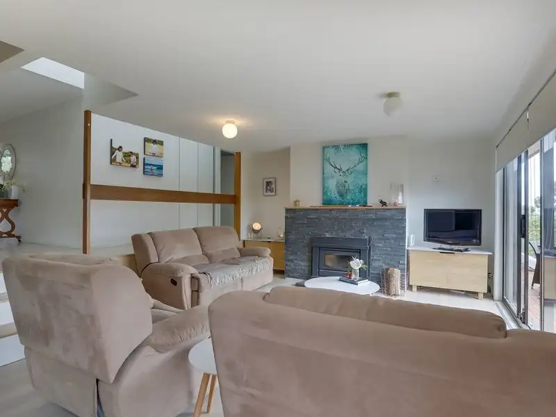 Main view of Homely house listing, 37 Robin Court, Lindisfarne TAS 7015