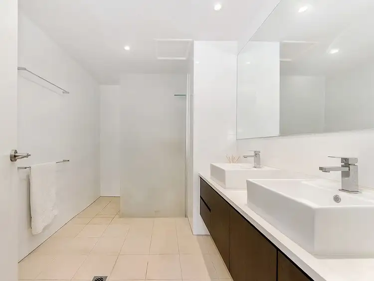 Seventh view of Homely unit listing, 4/15 South Bay Drive, Varsity Lakes QLD 4227