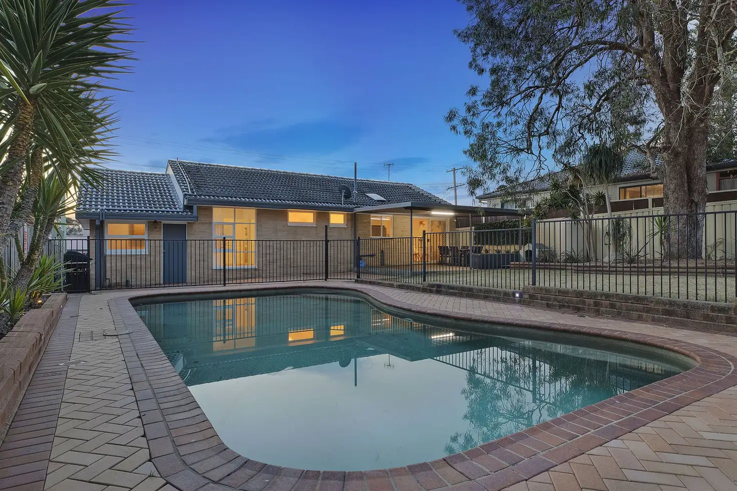 Main view of Homely house listing, 10 Cornish Avenue, Killarney Vale NSW 2261