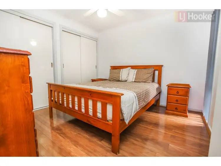 Sixth view of Homely house listing, 6 Gathray Court, Roxburgh Park VIC 3064