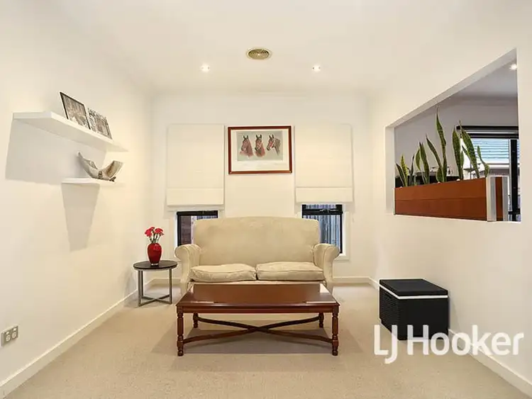 Sixth view of Homely house listing, 5 Crystal Court, Sanctuary Lakes VIC 3030