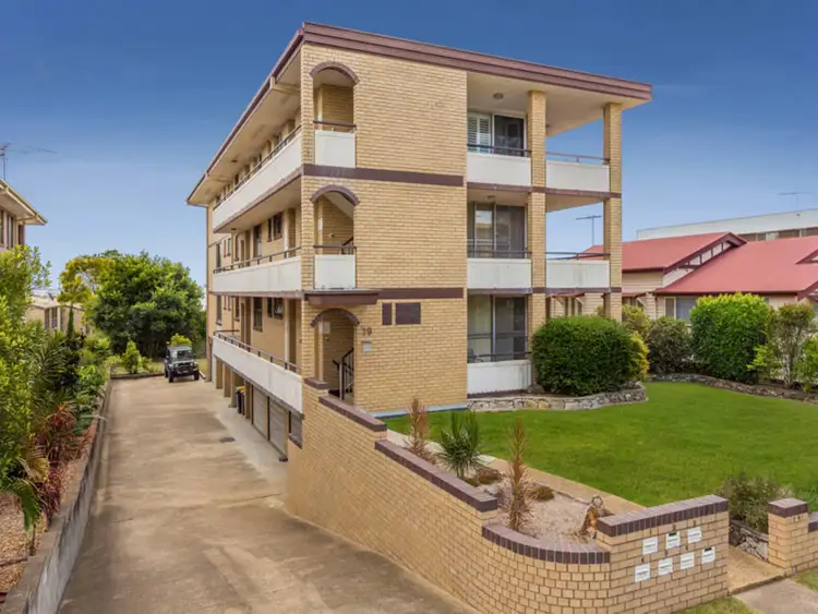 Fourth view of Homely apartment listing, 6/19 Crown Street, Holland Park West QLD 4121