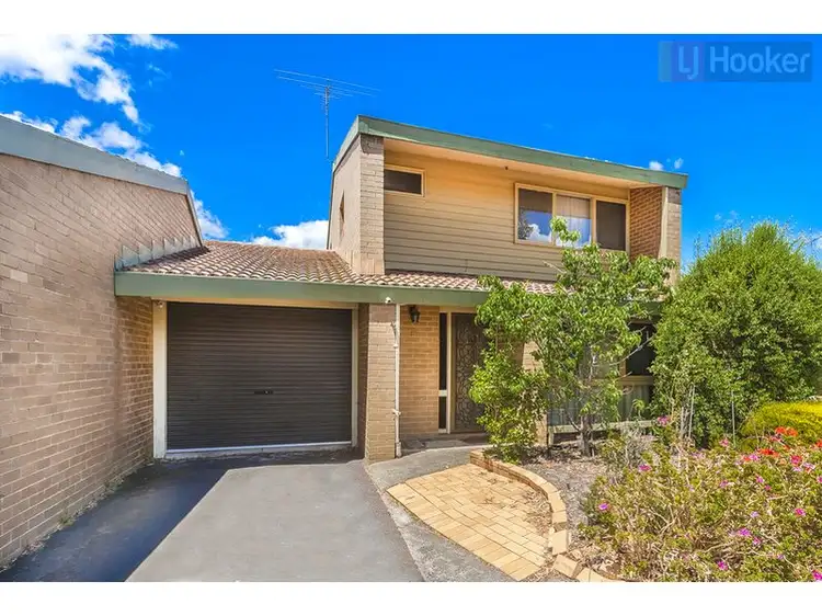 Main view of Homely townhouse listing, 19/1 Millar Road, Tullamarine VIC 3043