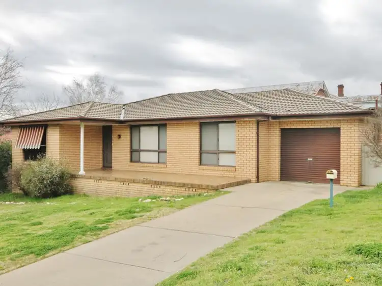 171 Browning Street, Bathurst NSW 2795