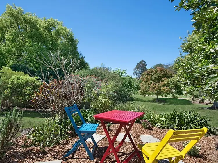 17 Cedarwood Court, Arana Hills QLD 4054