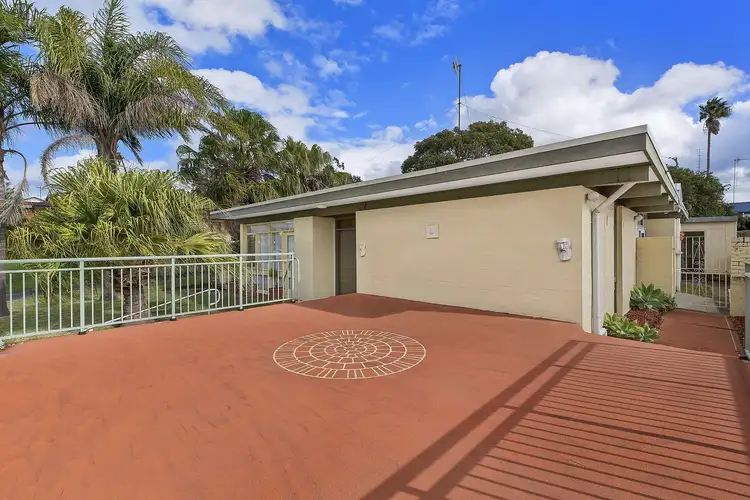Second view of Homely house listing, 5 Margherita Avenue, Bateau Bay NSW 2261