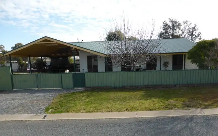 7 Douglas Street, Walla Walla NSW 2659