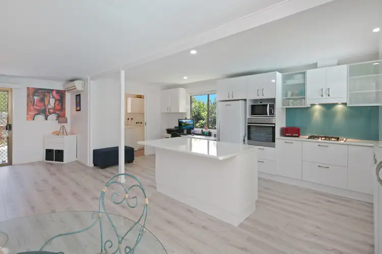 Sixth view of Homely house listing, 3 Manhattan Avenue, Thornlands QLD 4164