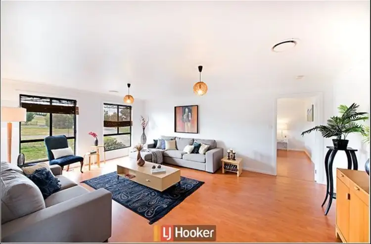 Fourth view of Homely house listing, 8 Clover Close, Murrumbateman NSW 2582