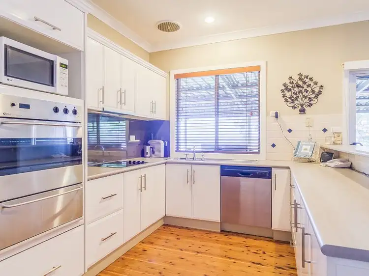 Main view of Homely house listing, 8 Scenic Drive, Cowra NSW 2794