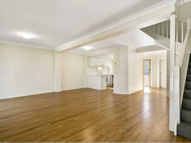 Fourth view of Homely townhouse listing, 102/6-10 Bourton Road, Merrimac QLD 4226