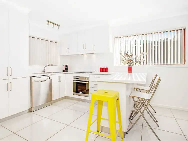 Third view of Homely house listing, 10 Stanley Avenue, Farmborough Heights NSW 2526
