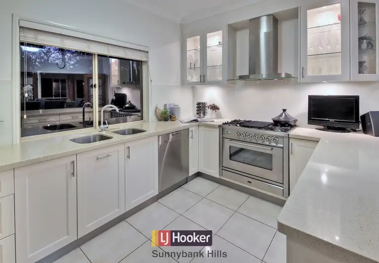 Second view of Homely house listing, 21 Ingluna Circuit, Eight Mile Plains QLD 4113