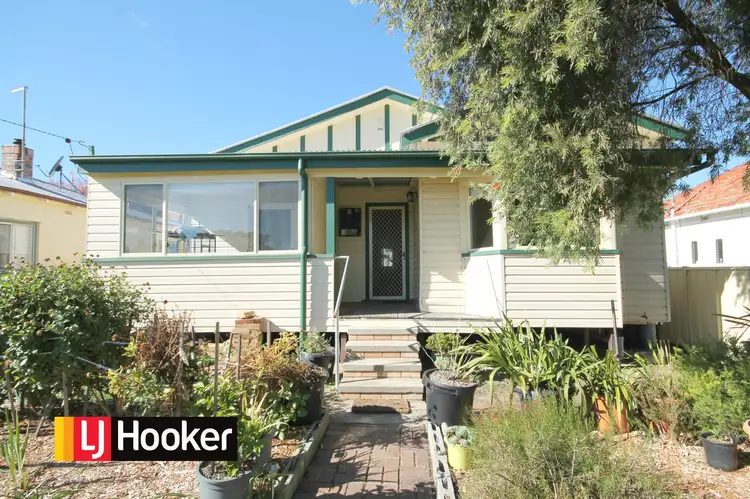 49 Greaves Street, Inverell NSW 2360
