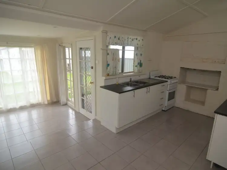 Fifth view of Homely house listing, 10 Durie Street, Lithgow NSW 2790