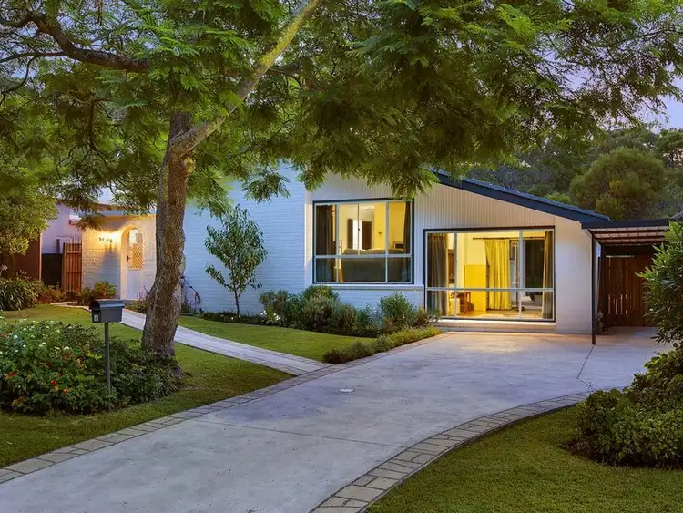 54 Nandi Avenue, Frenchs Forest NSW 2086