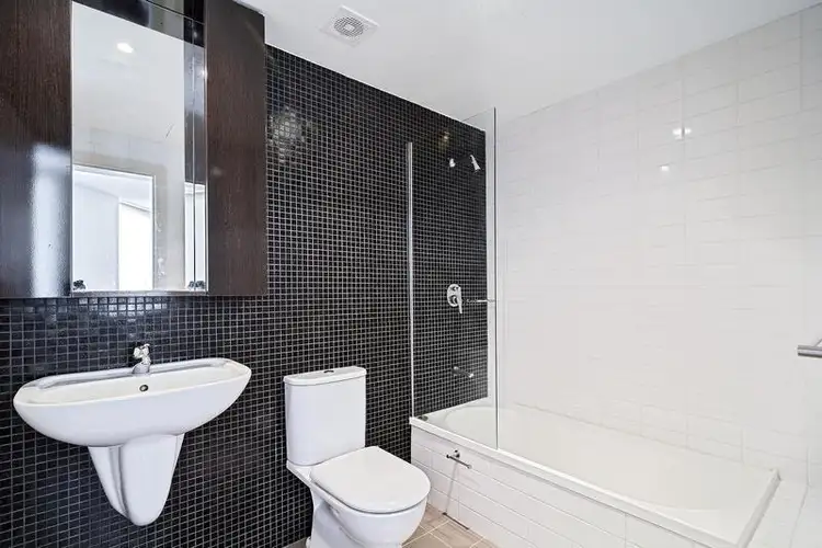 Fourth view of Homely apartment listing, 35/1-5 Albany Street, St Leonards NSW 2065