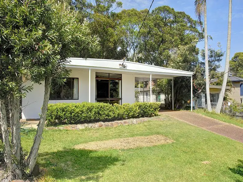 Main view of Homely house listing, 62 Bayview Street, Soldiers Point NSW 2317