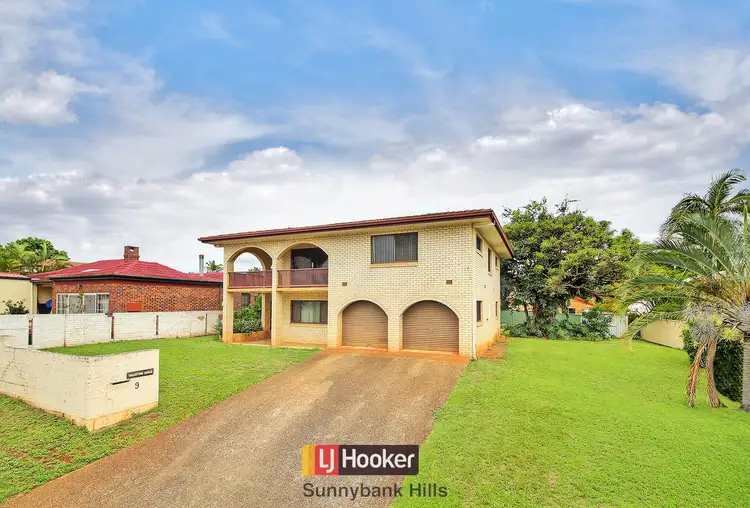 9 Belfairs Street, Robertson QLD 4109