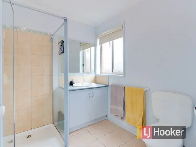 Sixth view of Homely house listing, 15 Jasa Crescent, Cranbourne West VIC 3977