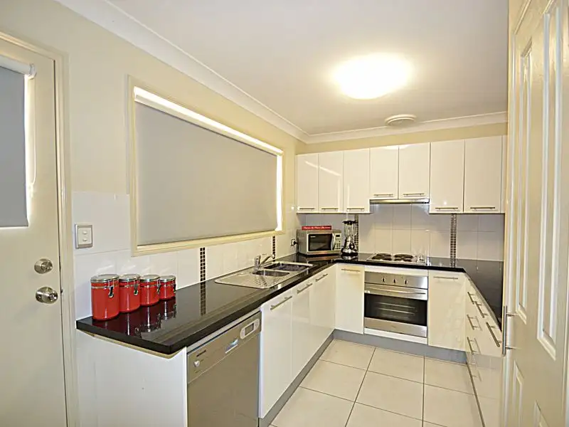 Main view of Homely townhouse listing, 1/40 Pintu Drive, Tanah Merah QLD 4128