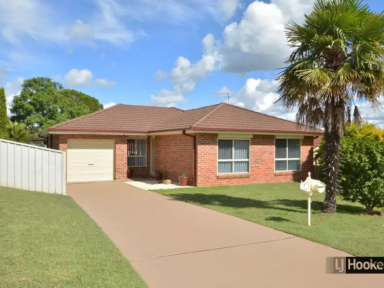 7 Garwood Street, Rutherford NSW 2320