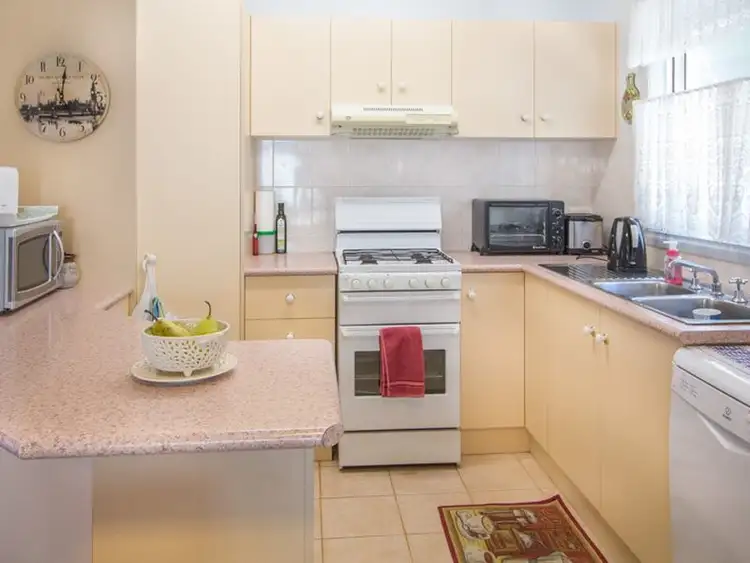 13 Seventh Avenue Broadlands Estate, Green Point NSW 2251