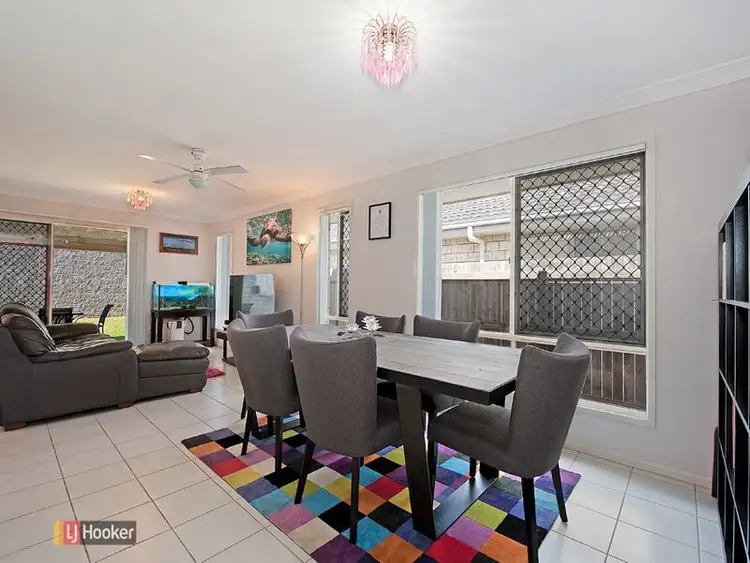 Second view of Homely house listing, 17 Bellthorpe Circuit, Kallangur QLD 4503