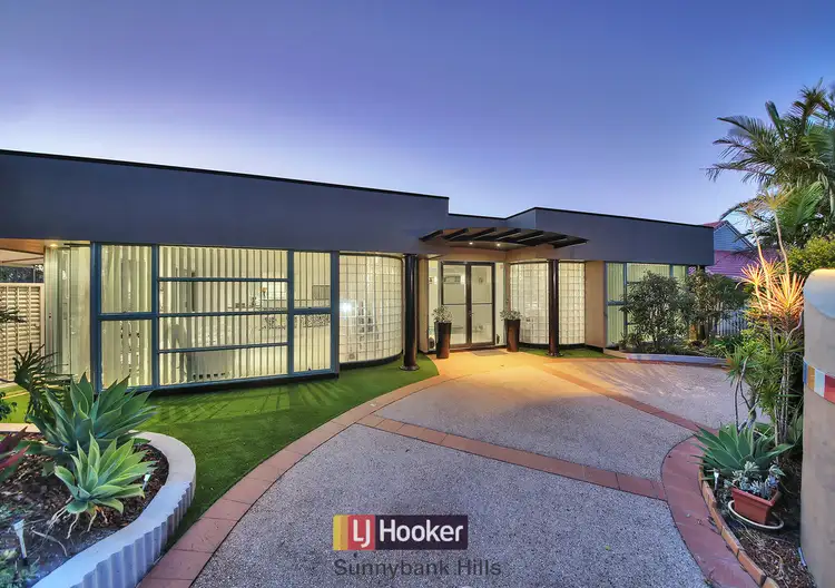 10 Deborah Street, Kuraby QLD 4112