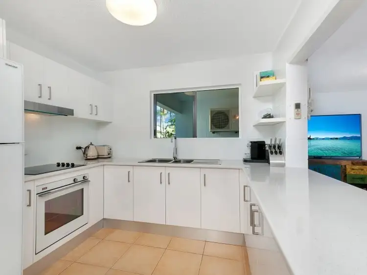 3/22-24 Rutherford Street, Yorkeys Knob QLD 4878
