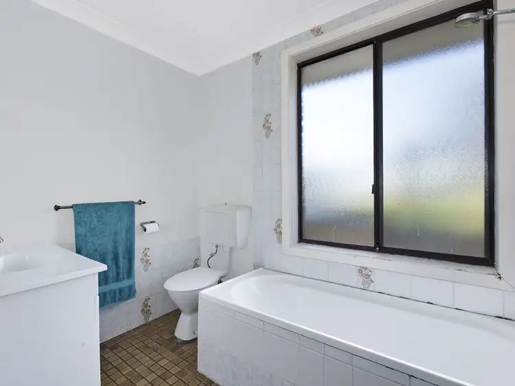 Sixth view of Homely house listing, 8 Martin Close, Chittaway Bay NSW 2261