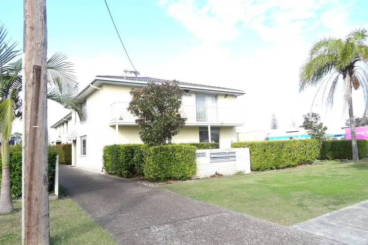 2/27 Parkes Street, Tuncurry NSW 2428