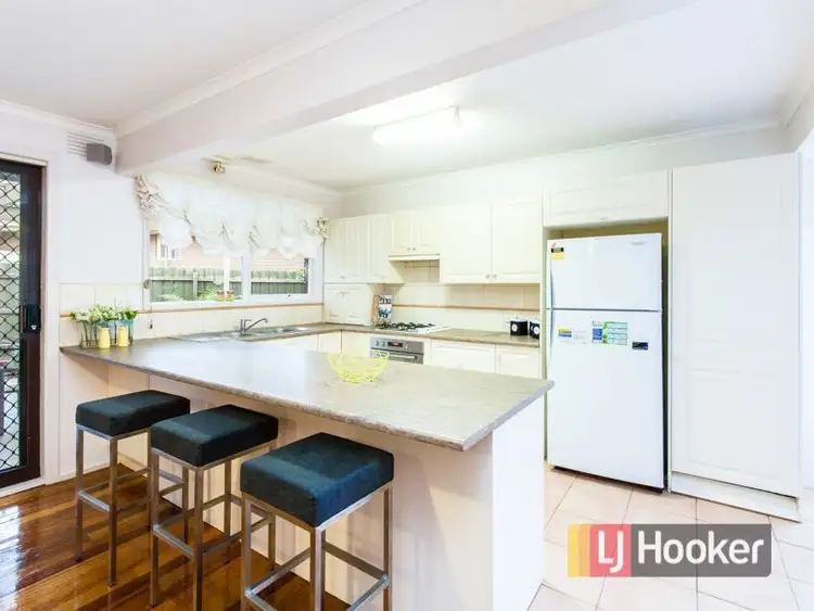Fifth view of Homely house listing, 2 Grange Court, Dandenong North VIC 3175