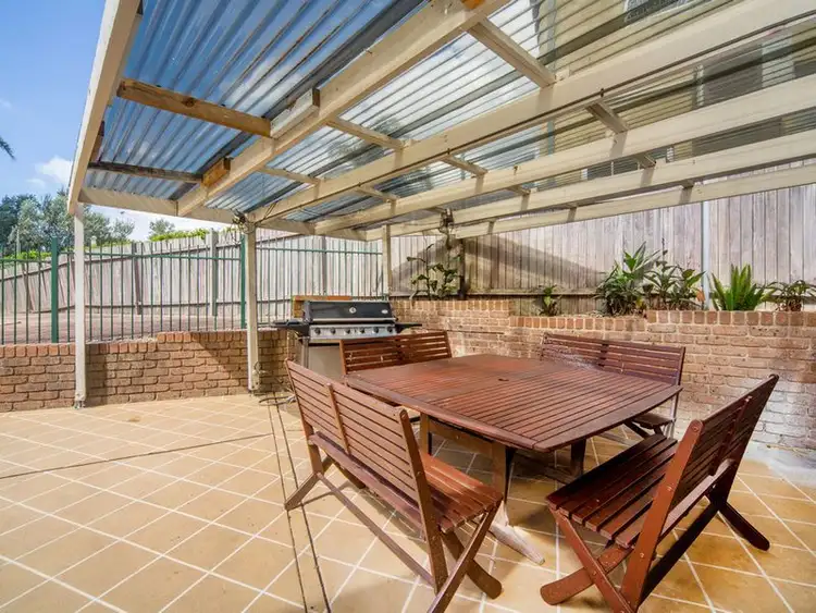 Second view of Homely house listing, 5 Carnegie Circuit, Chifley NSW 2036