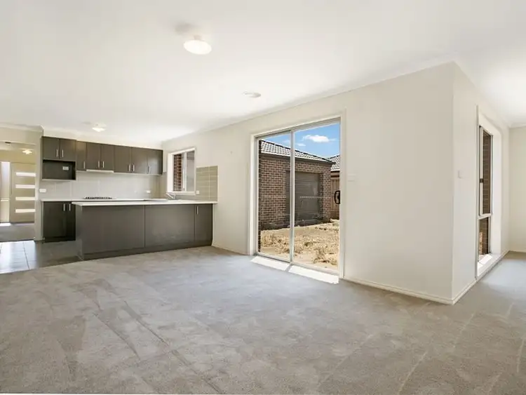 Fourth view of Homely house listing, 27 Greenvale Avenue, Wallan VIC 3756