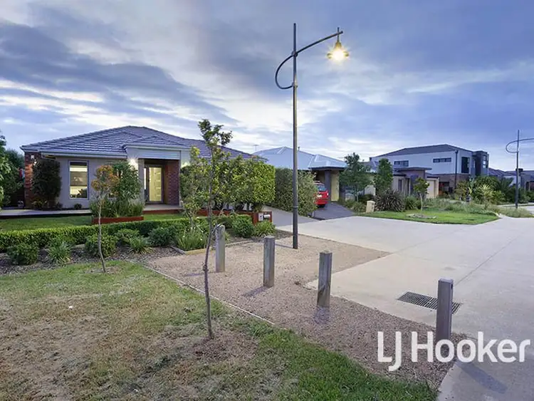 Second view of Homely house listing, 19 Tropic Circuit, Point Cook VIC 3030