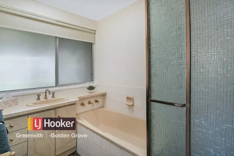 Fifth view of Homely house listing, 11 Francis Crescent, Salisbury Heights SA 5109