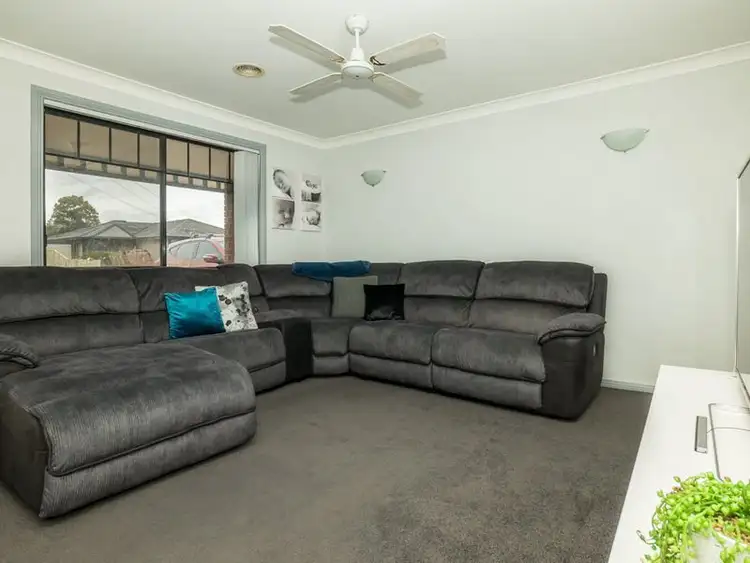 Fifth view of Homely house listing, 2 Millewa Way, Wyndham Vale VIC 3024